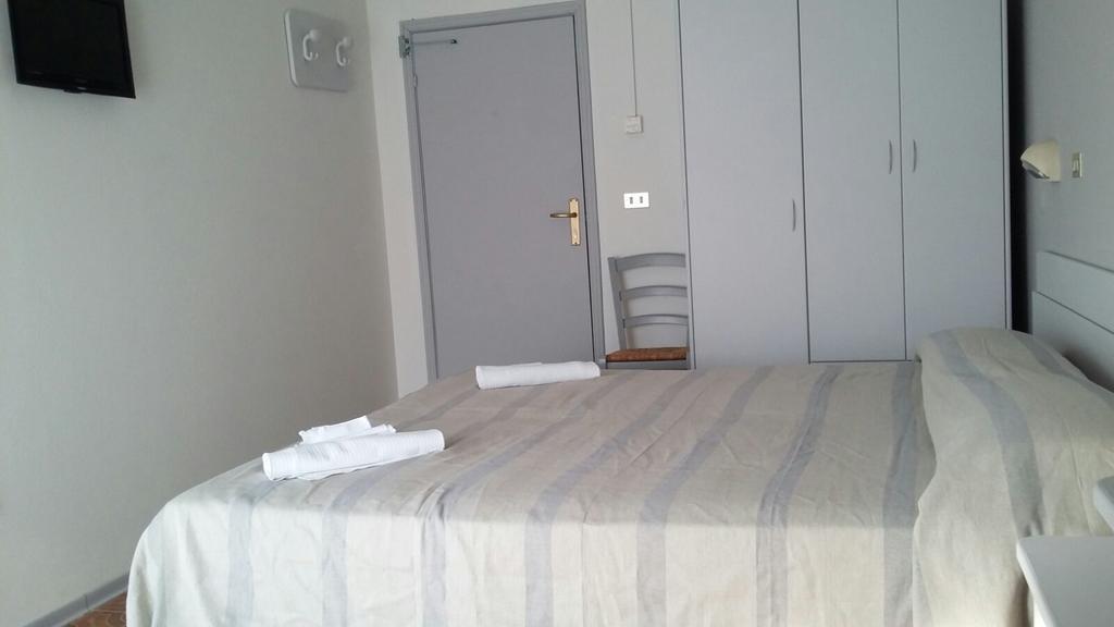 Hotel Ancora Cesenatico Dış mekan fotoğraf